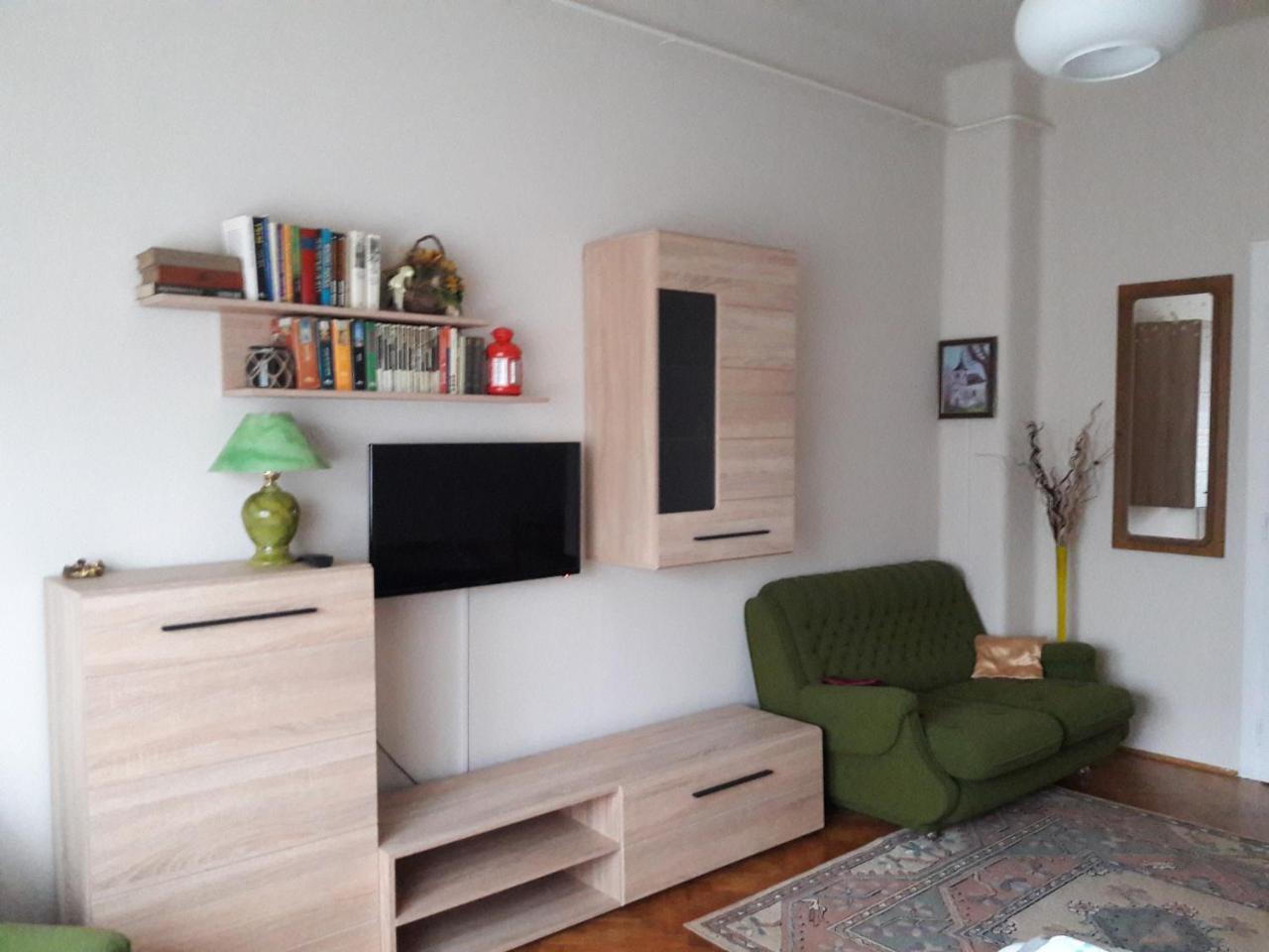 Avar Vendeghaz Matrafured Exteriör bild